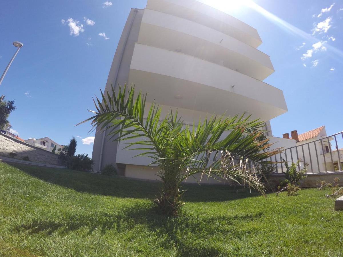 Vila Novak Novalja Exterior foto